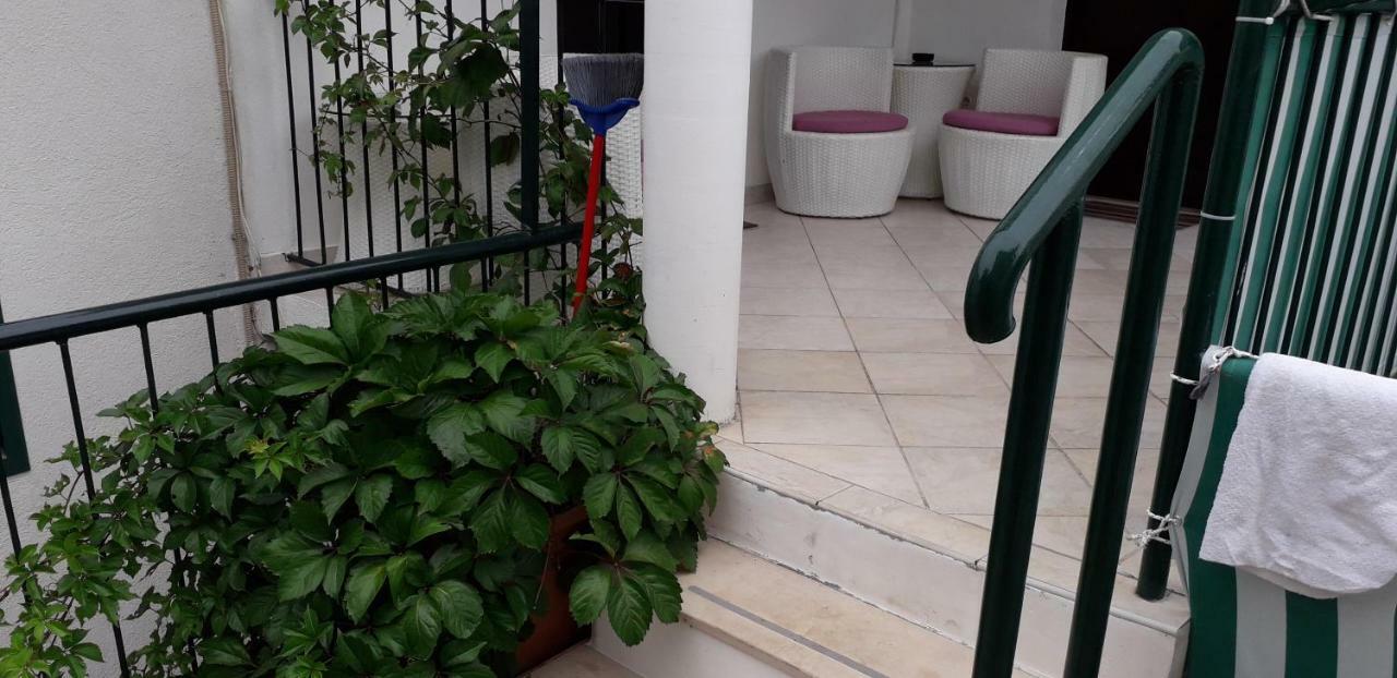 Apartment Perovic Baška Voda Kültér fotó