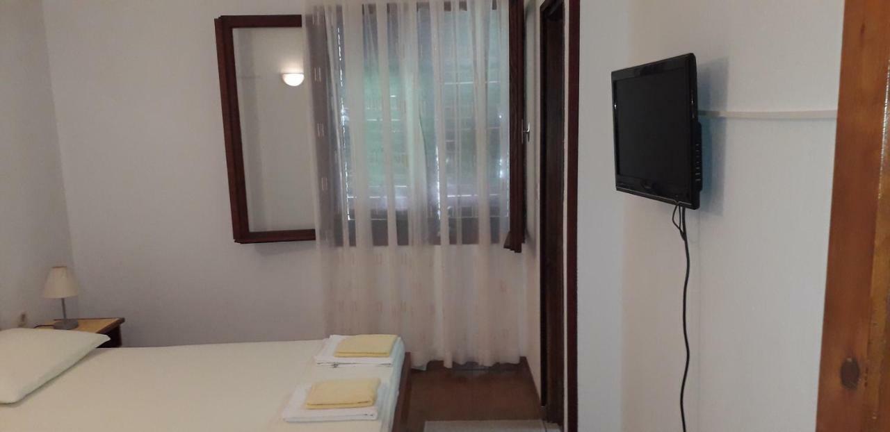 Apartment Perovic Baška Voda Szoba fotó